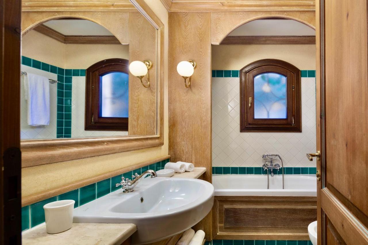 Residence Con Piscina A Liscia Di Vacca, 350 Mt Dal Mare, 3 Km Da Porto Cervo Esterno foto